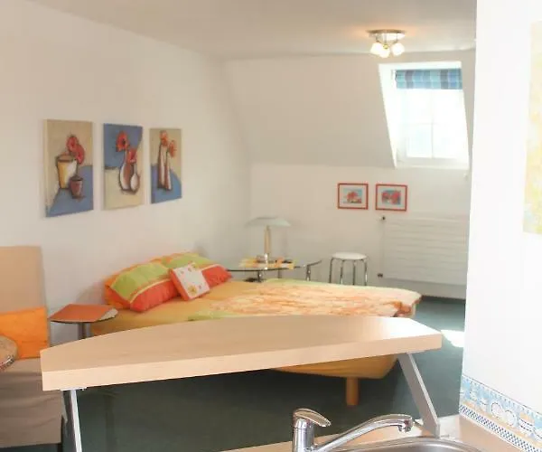 Faehrhaus * 萨尔堡